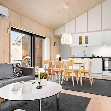 Holiday home Gorgeous Home In Ebeltoft With Kitchen